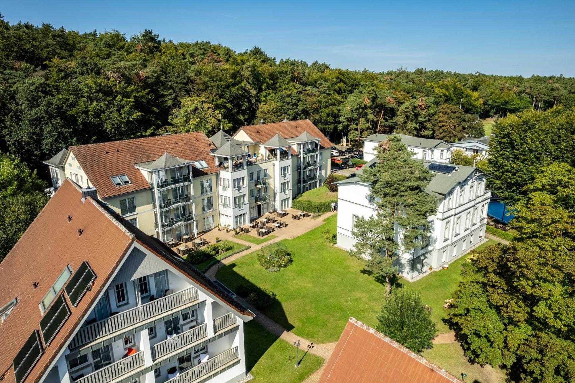 Ostseehotel Villen Im Park - Ein Rovell Hotel Heringsdorf  Eksteriør billede