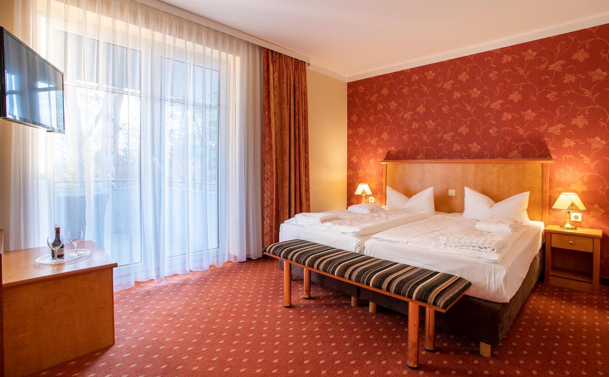 Ostseehotel Villen Im Park - Ein Rovell Hotel Heringsdorf  Eksteriør billede