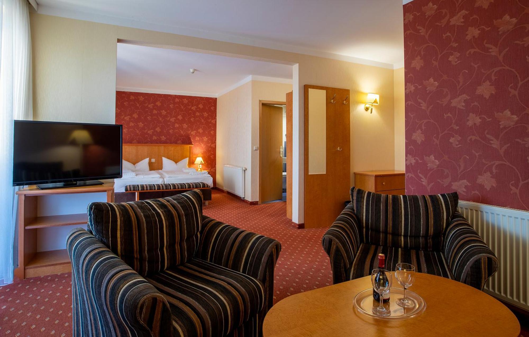 Ostseehotel Villen Im Park - Ein Rovell Hotel Heringsdorf  Eksteriør billede